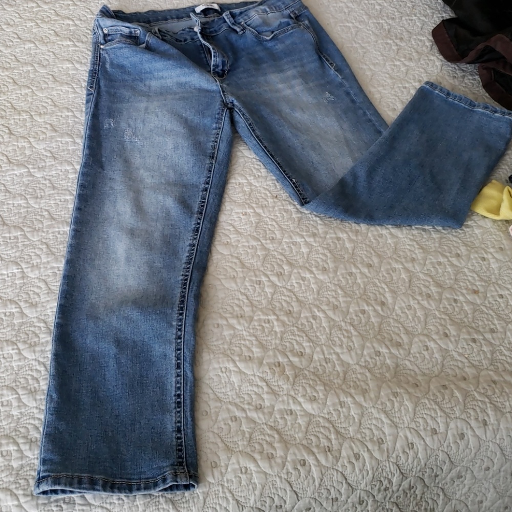 Kensie Boyfriend Ankle Jeans